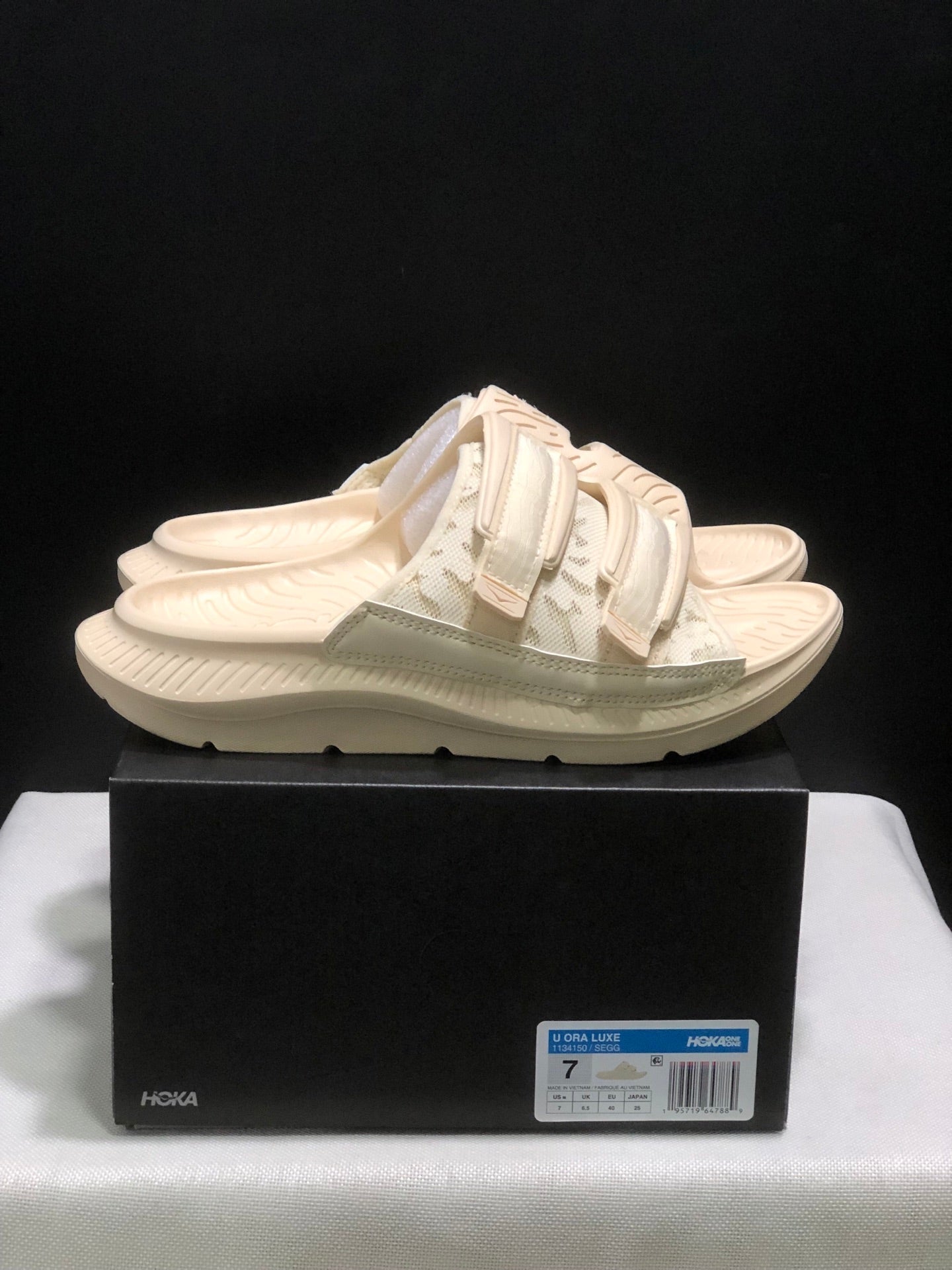 WTAPS x HOKA ONE ONE ORA Luxe